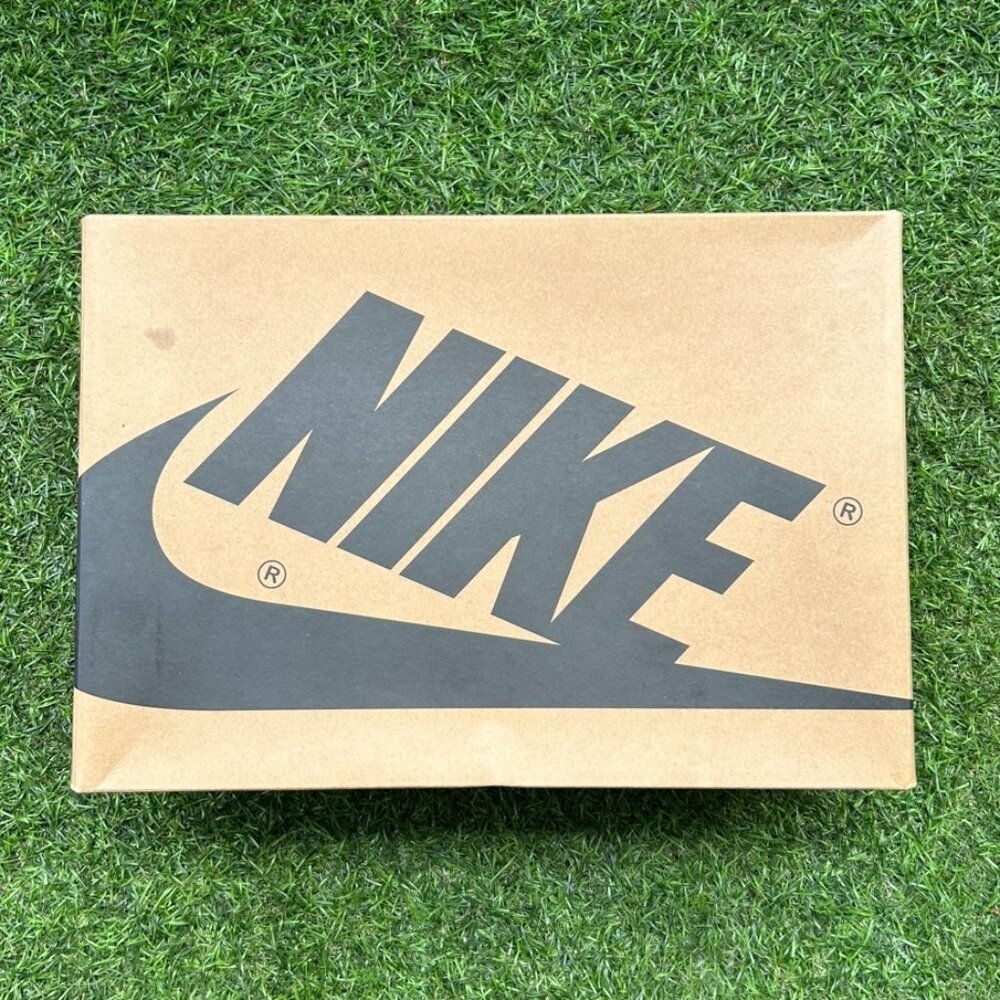 Nike Air Jordan 1s Zoom CMFT - Picture 2 of 14